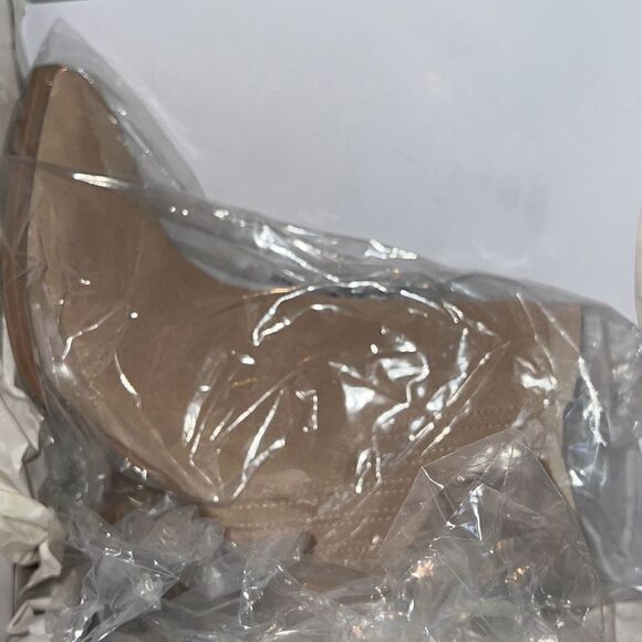 MARC FISHER NIB Women's Matter Block Heel Booties Walnut Western size 6 - Picture 6 of 7